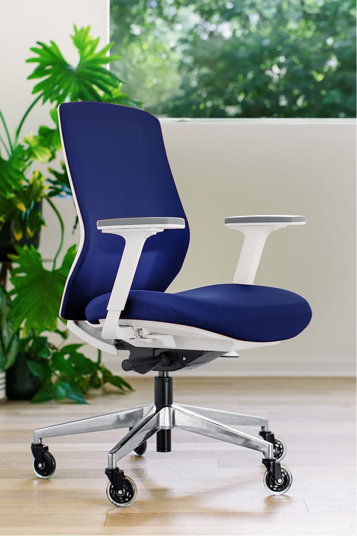 Envoke Hover card video