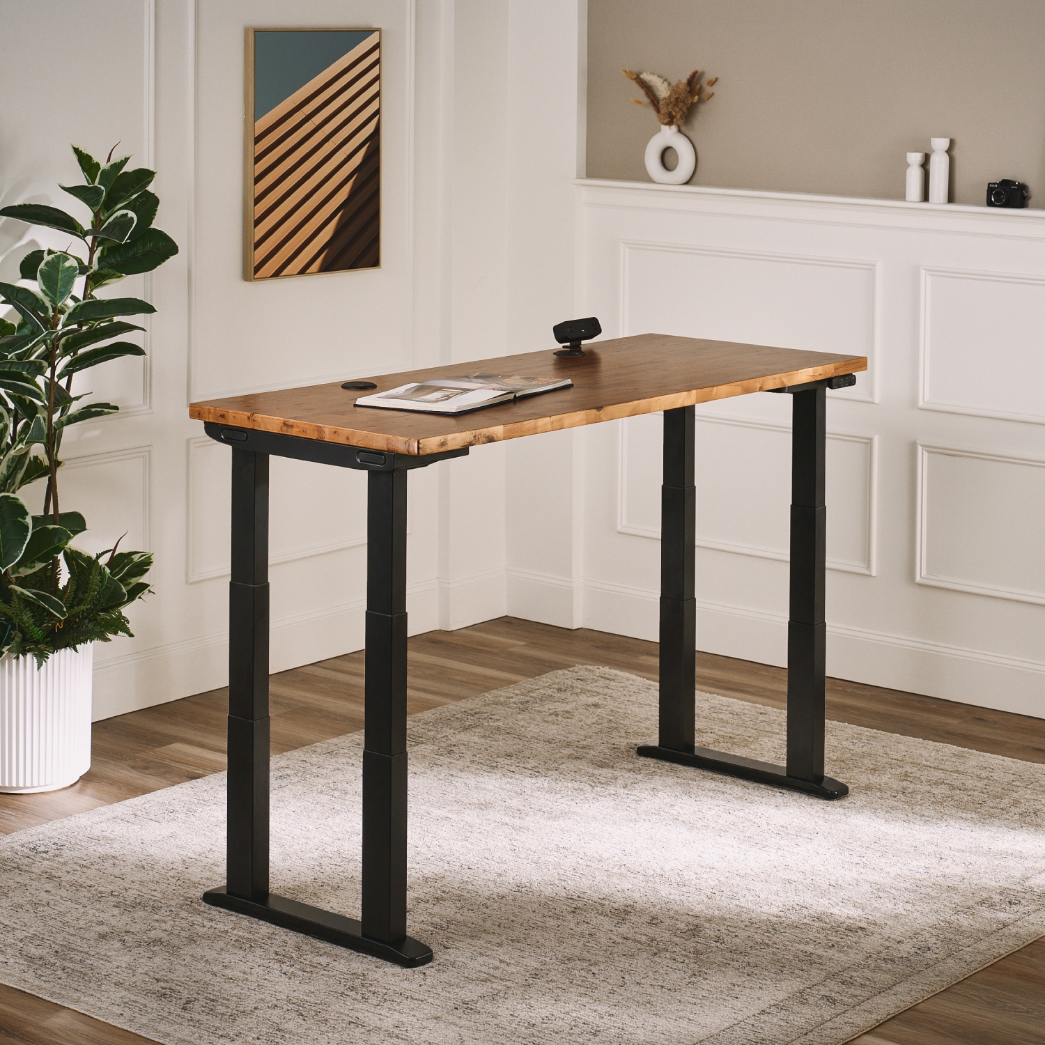 UPLIFT 4-Leg Standing Desk
