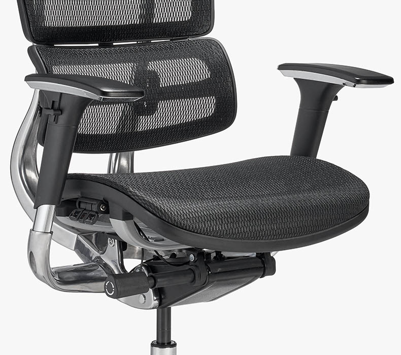 Close-up of the waterfall seat edge of an Intuition Ergonomic Chair