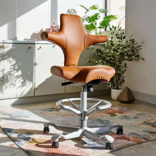 Capisco Chair by HÅG - Chestnut (Open Box) hover image