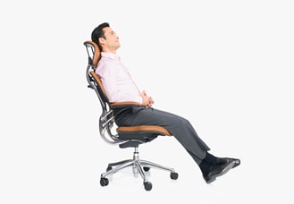 Humanscale Freedom Chair with Headrest hover image