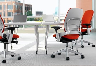Steelcase Leap hover image