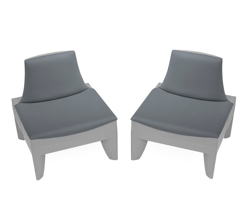 Chr110 SoCo Chair with Back