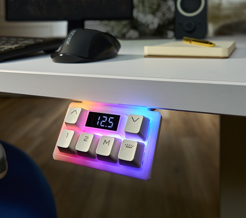 Advanced RGB Gaming Keypad | UPLIFT Desk