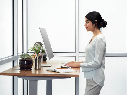 Top Benefits Of A Standing Desk Uplift Desk